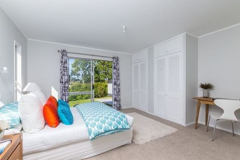 Photo of property in 55 Bruce Road, Glenfield, Auckland, 0629