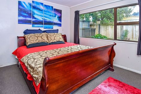 Photo of property in 30 Lorelei Place, Opaheke, Papakura, 2113