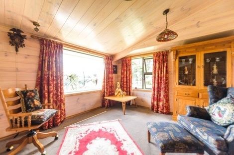 Photo of property in 21a Waiwera Place, Merrilands, New Plymouth, 4312