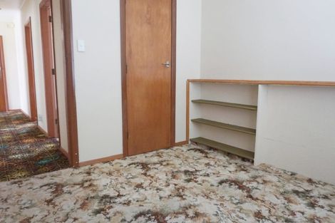 Photo of property in 5 Bowater Place, Manurewa, Auckland, 2102