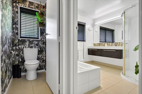 Photo of property in 12 Mclaren Place, Chedworth, Hamilton, 3210