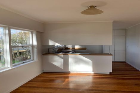 Photo of property in 36 Royal Road, Massey, Auckland, 0614