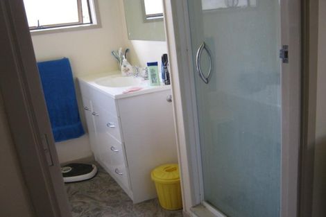 Photo of property in 36 Vandeleur Avenue, Birkdale, Auckland, 0626