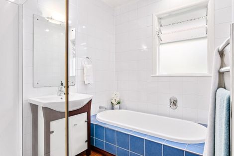 Photo of property in 17 Marian Drive, Inner Kaiti, Gisborne, 4010