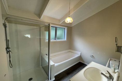 Photo of property in 3b Buxton Avenue, Karori, Wellington, 6012