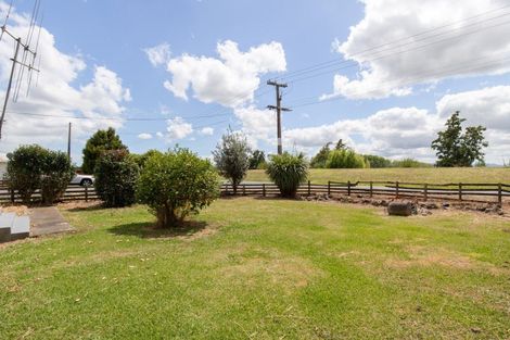 Photo of property in 47 River Road, Ngatea, 3503