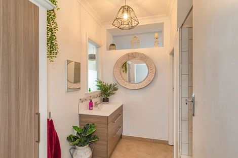 Photo of property in 9 Manchester Street, Levin, 5510