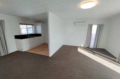 Photo of property in 6 Athena Grove, Highbury, Palmerston North, 4412