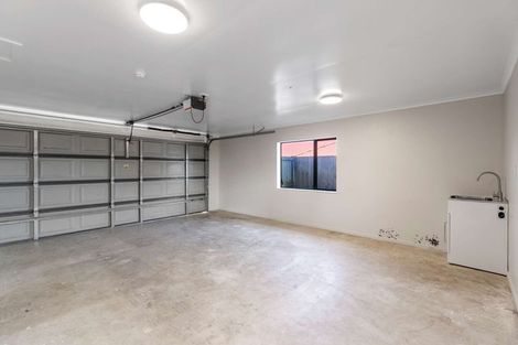 Photo of property in 51a Halver Road, Hillpark, Auckland, 2102