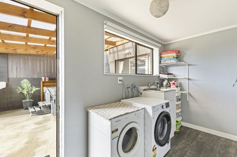 Photo of property in 129 Parklands Avenue, Bell Block, New Plymouth, 4312