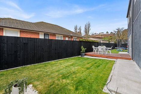 Photo of property in 12a Winnipeg Place, Wainoni, Christchurch, 8061