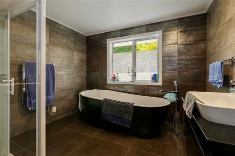 Photo of property in 45 Glen Road, Mornington, Dunedin, 9011