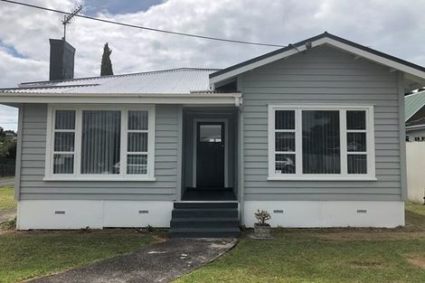 Photo of property in 33 Alma Road, Milford, Auckland, 0620