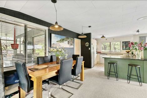Photo of property in 390 Driving Creek Road, Coromandel, 3506