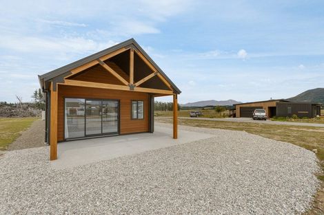 Photo of property in 159 Burdon Loop, Lake Hawea, 9382