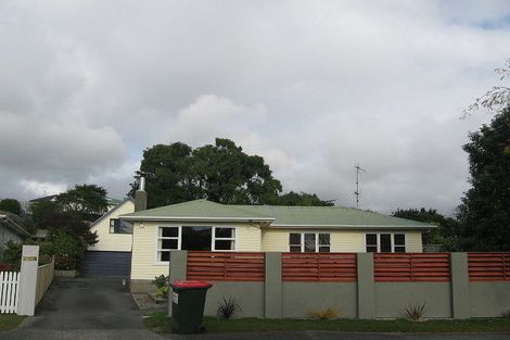 Photo of property in 5 Sunshine Avenue, Paraparaumu, 5032