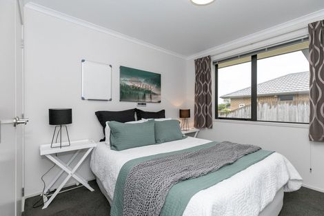 Photo of property in 8 Max Landing, Grandview Heights, Hamilton, 3200