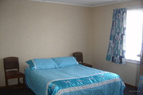 Photo of property in 10 Parsonage Road, Waimate, 7924