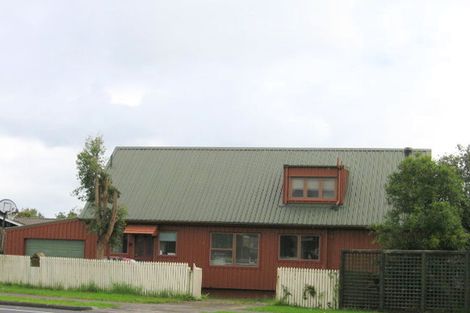 Photo of property in 91 Botany Road, Botany Downs, Auckland, 2010