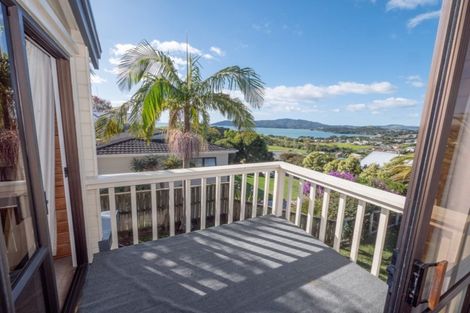 Photo of property in 8 Haekaro Lane, Cable Bay, 0420