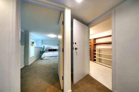 Photo of property in 20 Tauhara Street, Green Bay, Auckland, 0604