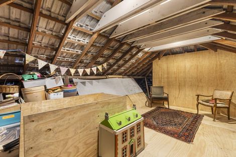 Photo of property in 36 Yeovil Road, Te Atatu Peninsula, Auckland, 0610