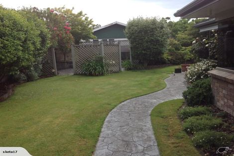 Photo of property in 16a Turon Crescent, Totara Park, Upper Hutt, 5018