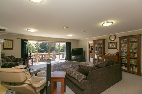 Photo of property in 14 Mountain Road, Sentry Hill, New Plymouth, 4373