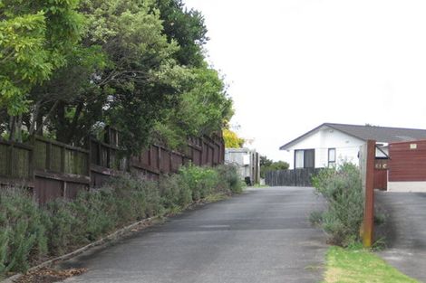 Photo of property in 63 Colwill Road, Massey, Auckland, 0614
