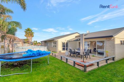 Photo of property in 15 Golden Courie Close, Papamoa Beach, Papamoa, 3118