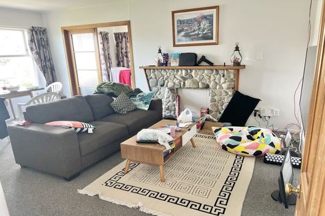 Photo of property in 33 Lingfield Street, Glenfield, Auckland, 0629