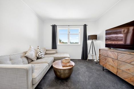 Photo of property in 37a Jellicoe Street, Greytown, 5712