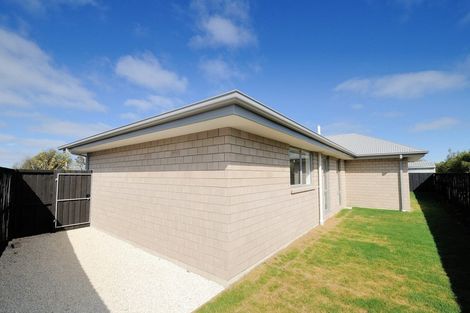 Photo of property in 53 Richill Street, Belfast, Christchurch, 8051