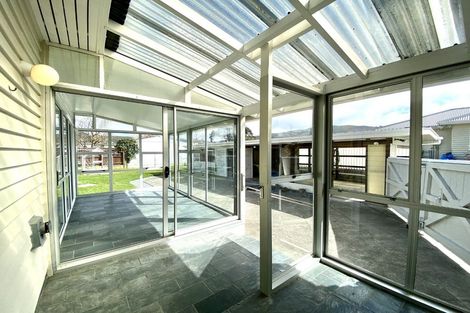 Photo of property in 6 York Avenue, Heretaunga, Upper Hutt, 5018