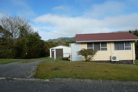 Photo of property in 9 Ballance Street, Runanga, 7803