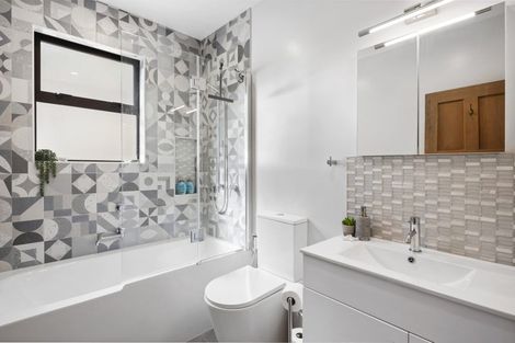 Photo of property in 24 Quetta Street, Ngaio, Wellington, 6035