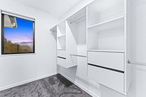 Photo of property in 25 Henriette Place, Totara Park, Auckland, 2105