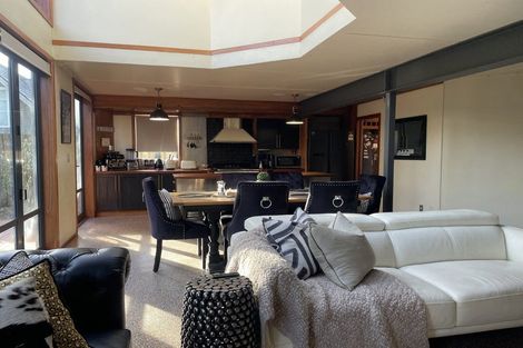 Photo of property in 10 Oxford Road, Rangiora, 7400