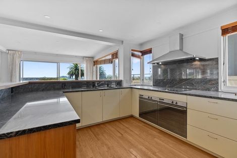 Photo of property in 60 Paritai Drive, Orakei, Auckland, 1071