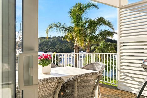 Photo of property in 56 Panorama Heights, Orewa, 0931