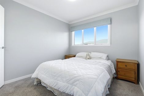Photo of property in 56 Panorama Heights, Orewa, 0931