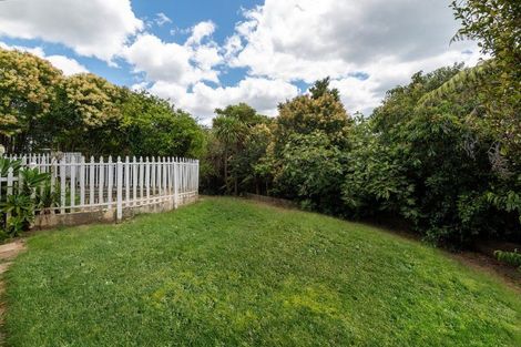 Photo of property in 93 Glamorgan Drive, Torbay, Auckland, 0630