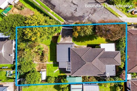 Photo of property in 10 Seddon Street, Westown, New Plymouth, 4310