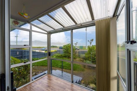 Photo of property in 1/407 Estuary Road, South New Brighton, Christchurch, 8062