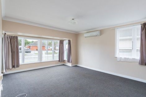 Photo of property in 274 Oxford Terrace, Avalon, Lower Hutt, 5011