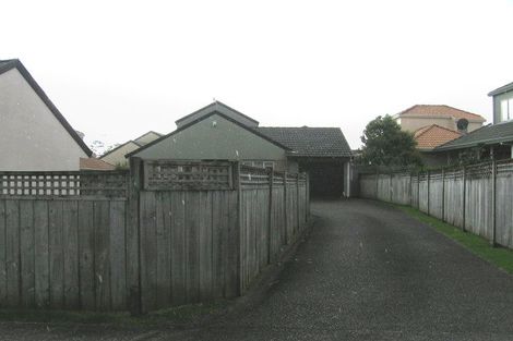Photo of property in 27a Central Park Drive, Te Atatu South, Auckland, 0610