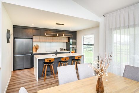 Photo of property in 65 Hartwell Drive, Kelvin Grove, Palmerston North, 4470