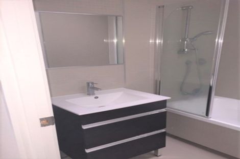 Photo of property in 1/200 Chivalry Road, Glenfield, Auckland, 0629