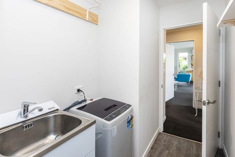 Photo of property in 1/11 North Avon Road, Richmond, Christchurch, 8013