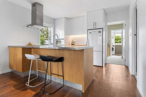 Photo of property in 64b Muir Avenue, Mangere Bridge, Auckland, 2022